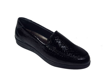 kioba en charol negro de 24horas