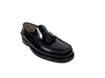 Florentic piel negro con borlas